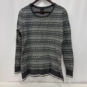 Women’s Farwest sweater sz M